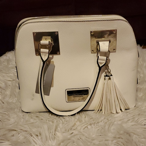 Purss - Picture 1 of 7